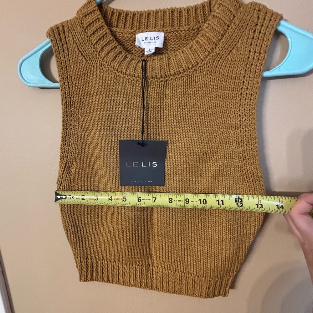 NWT Le Lis Collections women’s cropped sleeveless sweater Small - Picture 8 of 14
